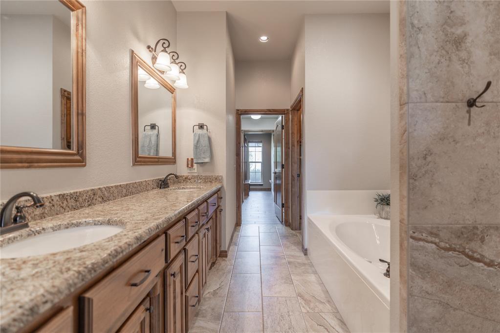 600 Hannah Drive Property Photo 22