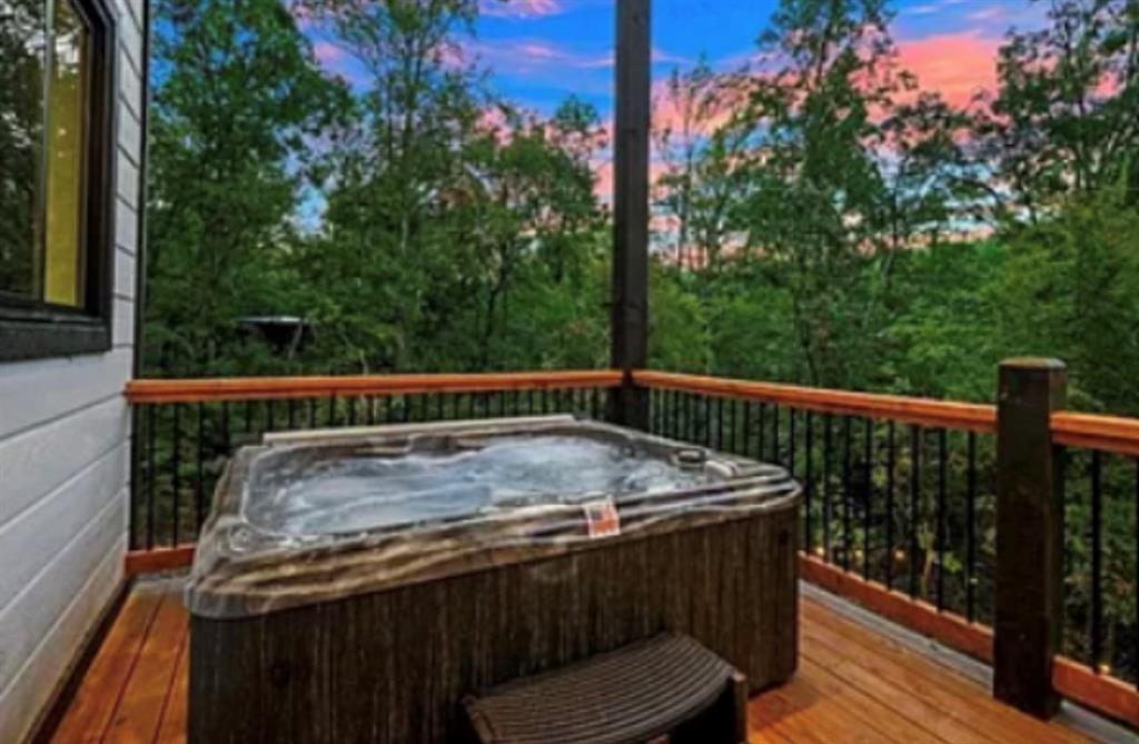 344 Virginia Pine Place Property Photo 8
