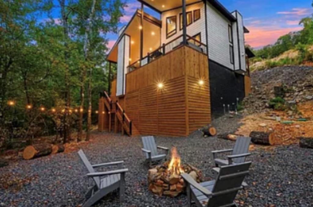 344 Virginia Pine Place Property Photo 32