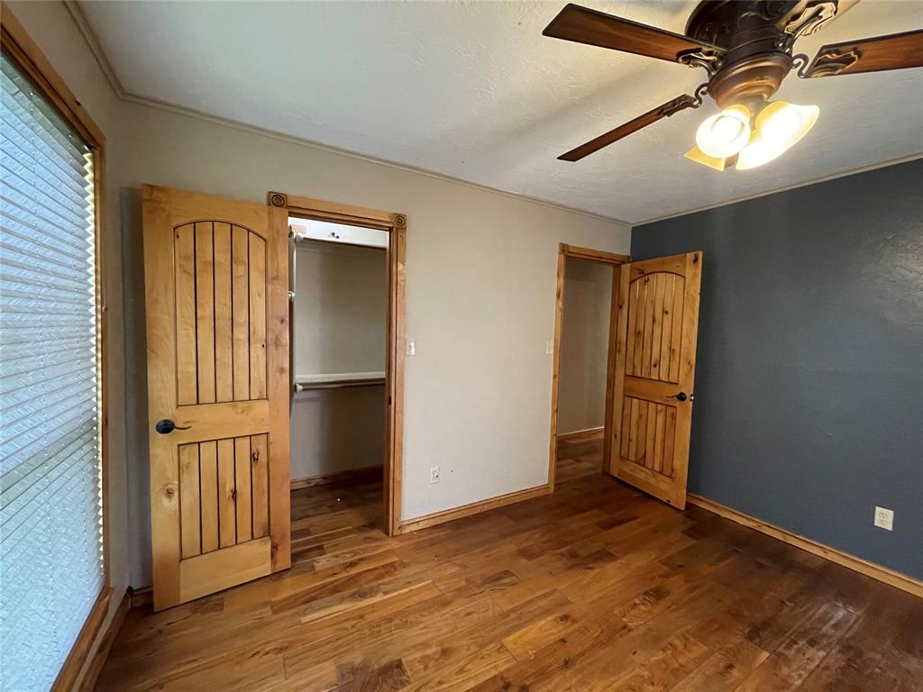 12701 Lewis Road Property Photo 6