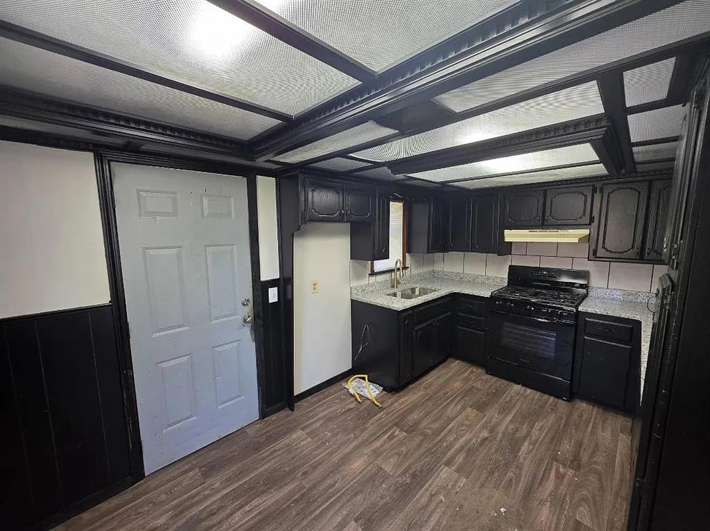 10311 Bellview Property Photo 15