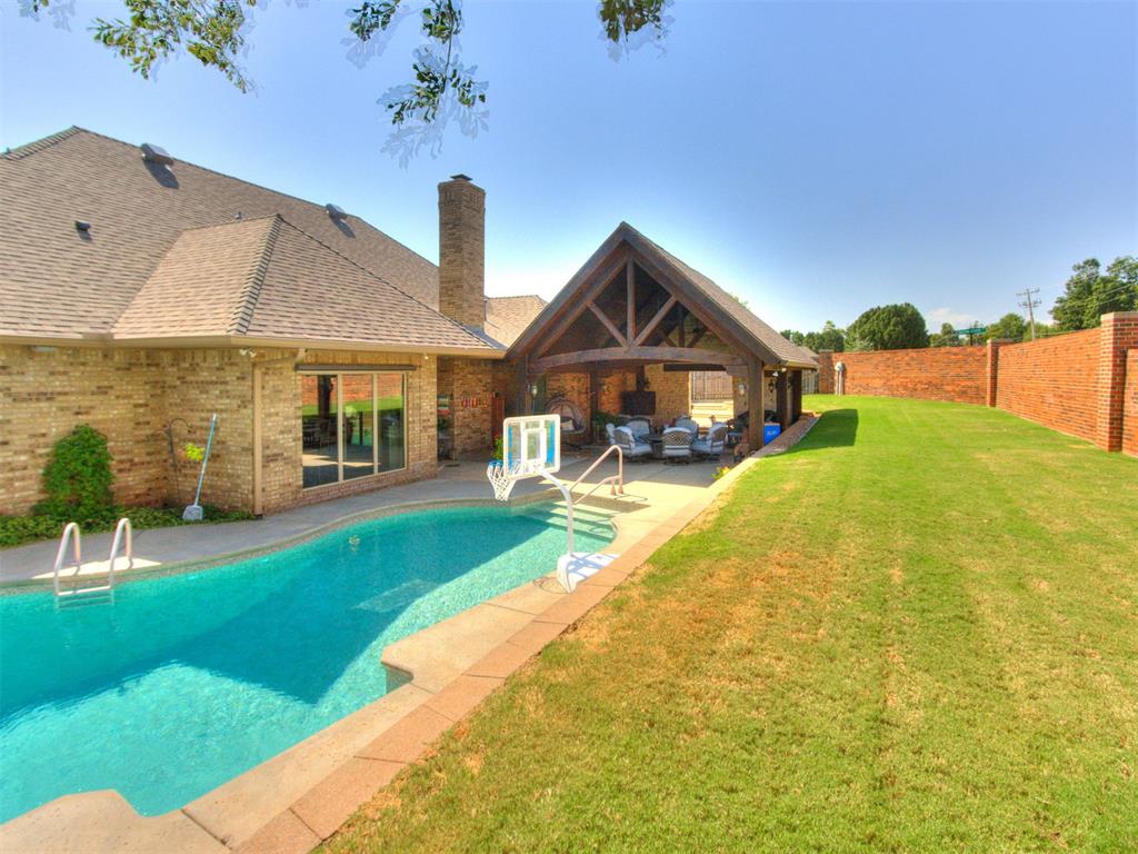 1429 Spring Creek Drive Property Photo 7