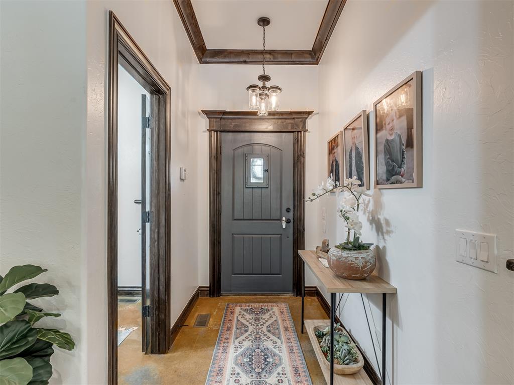 11075 Cindy Lane Property Photo 6