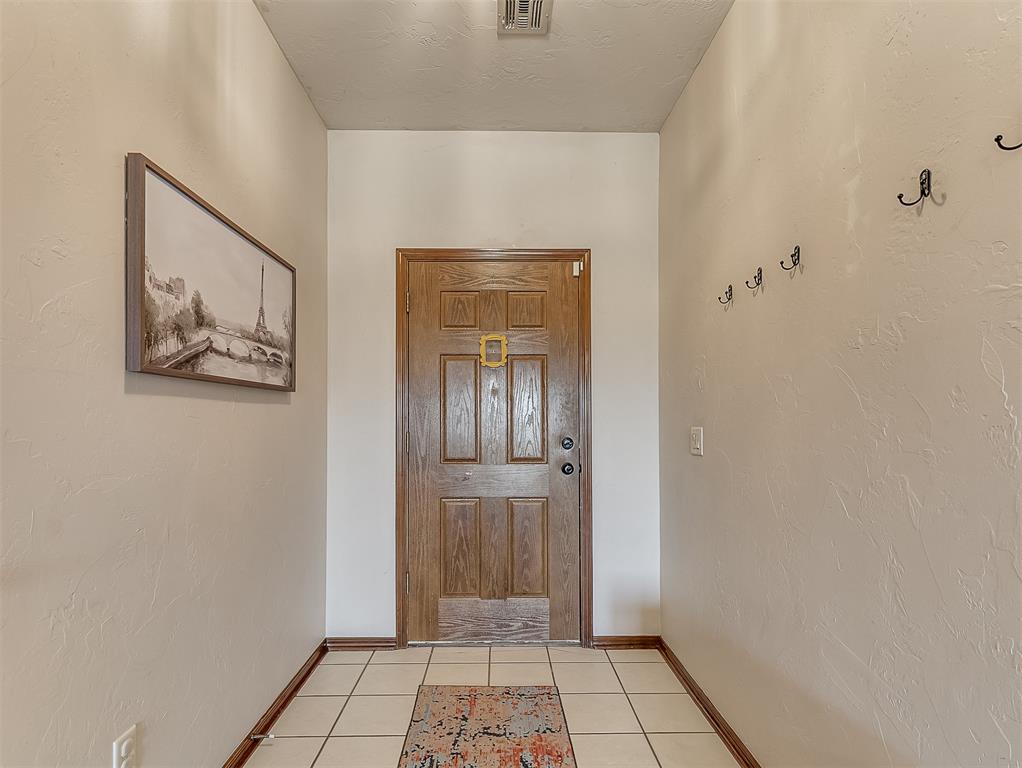 2137 Ne 13th Street Property Photo 5