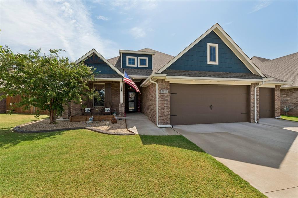 2816 Heather Haven Property Photo 3