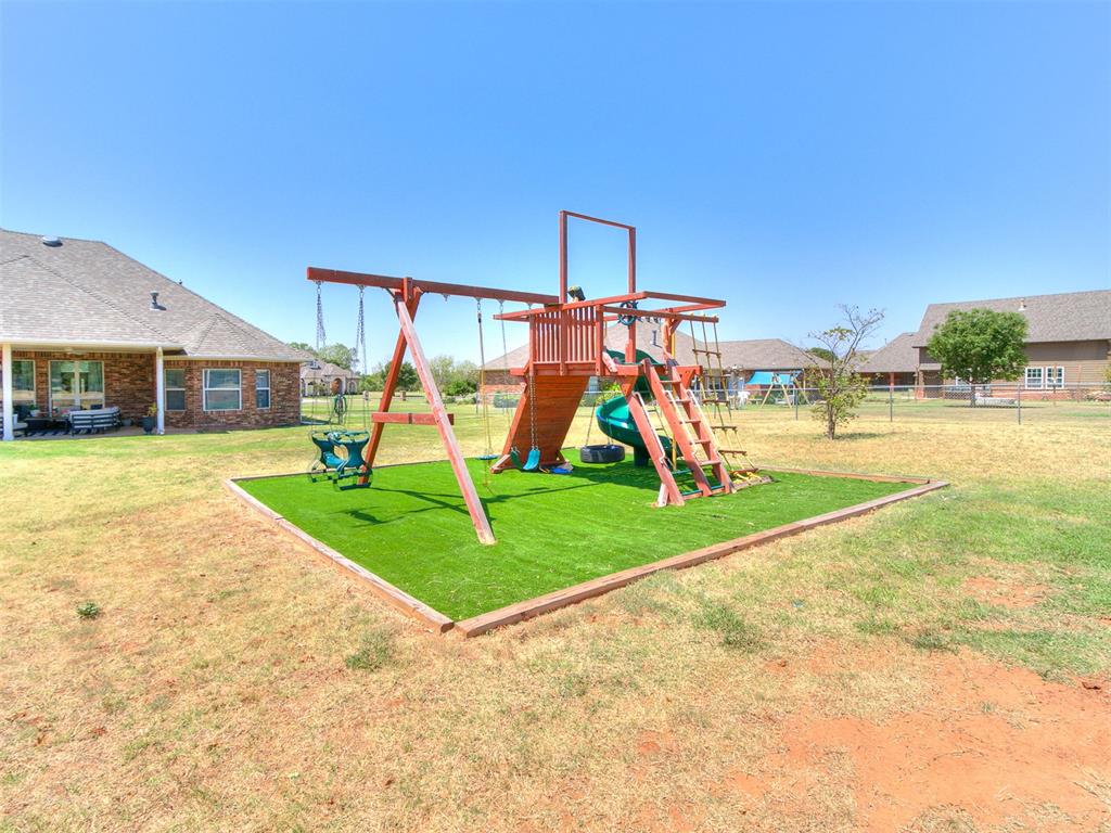 10712 Sundance Drive Property Photo 45