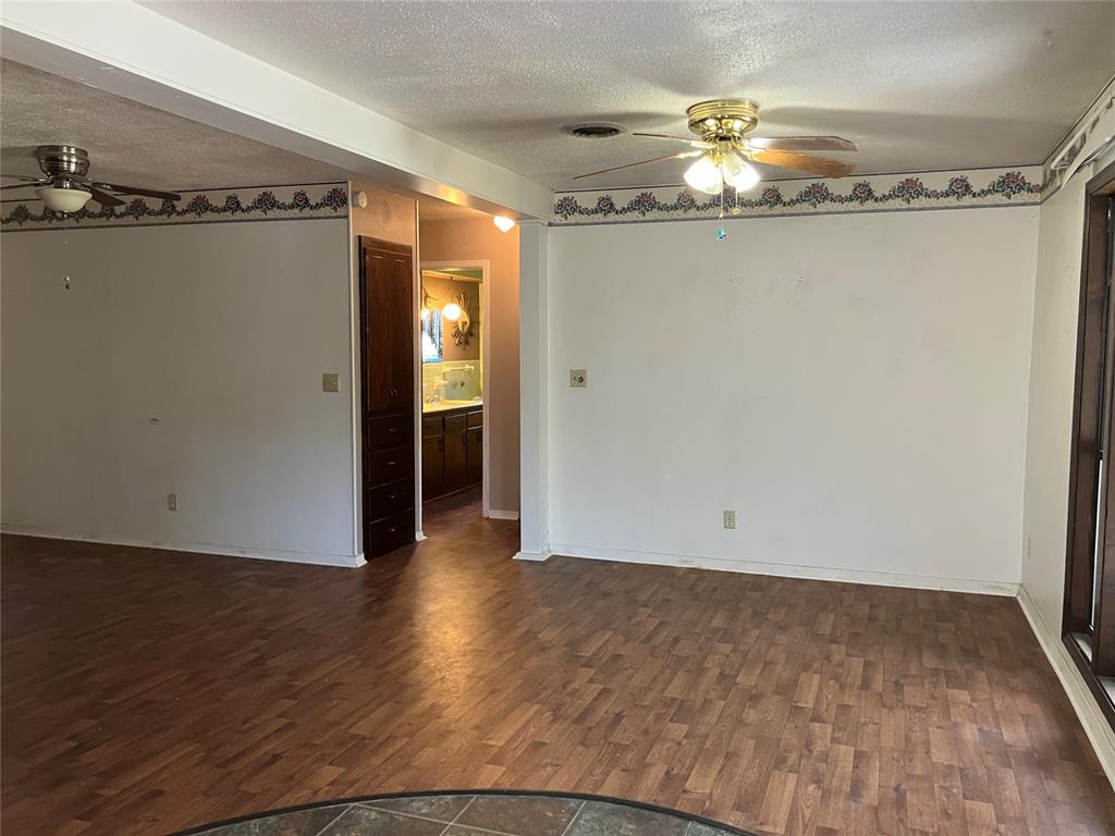 920 W Mitchell Drive Property Photo 15