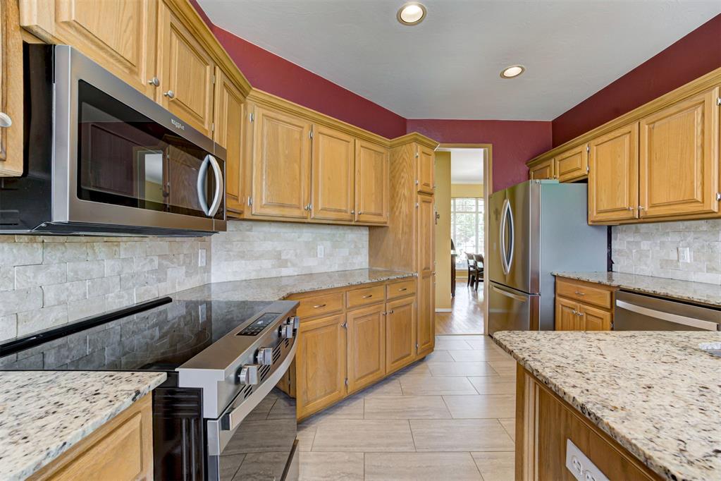 1112 Copperfield Drive Property Photo 11
