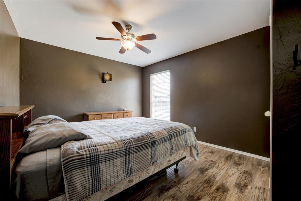 1112 Copperfield Drive Property Photo 24