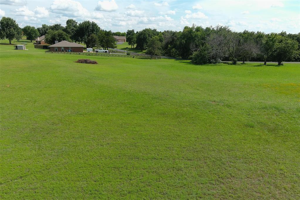 107 Eastwood Drive Property Photo 2