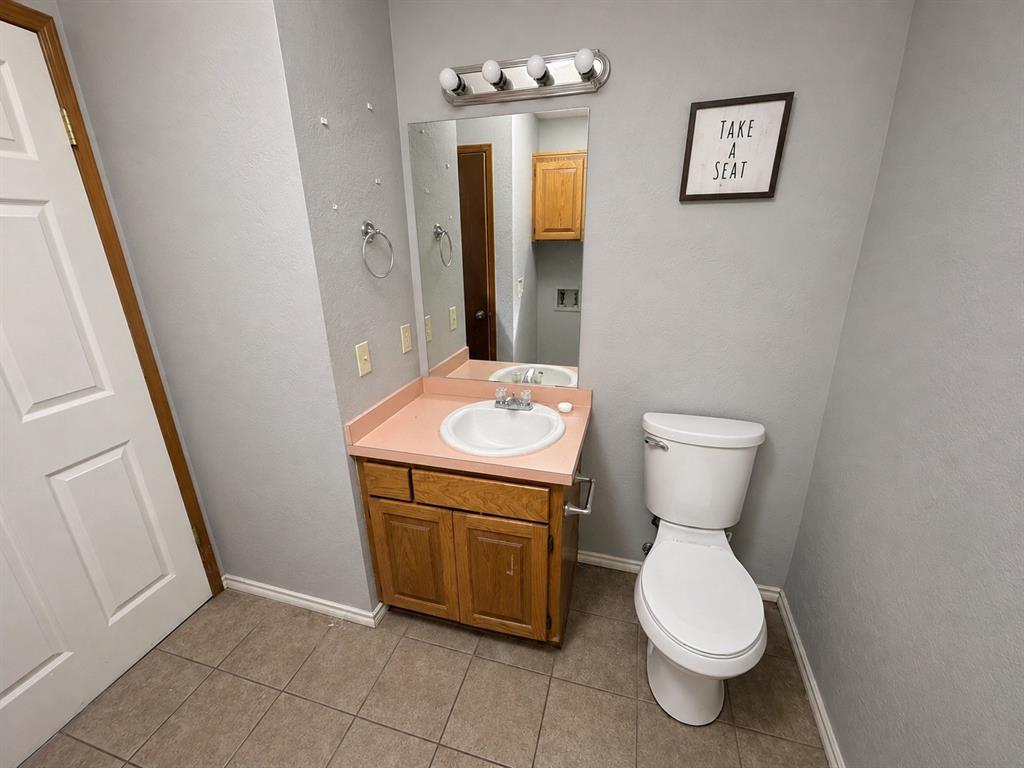 526 Clover Road Property Photo 9