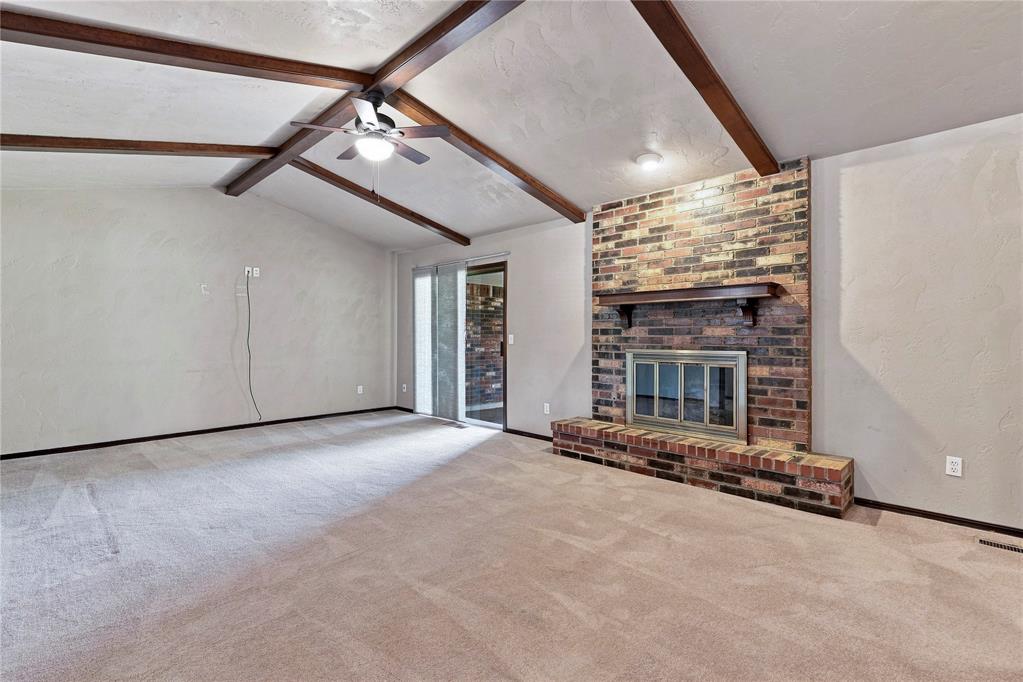 5212 Eden Drive Property Photo 4