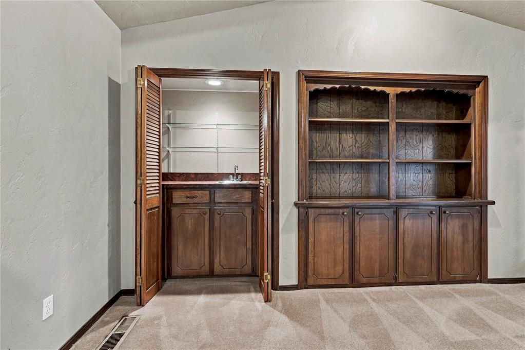5212 Eden Drive Property Photo 8