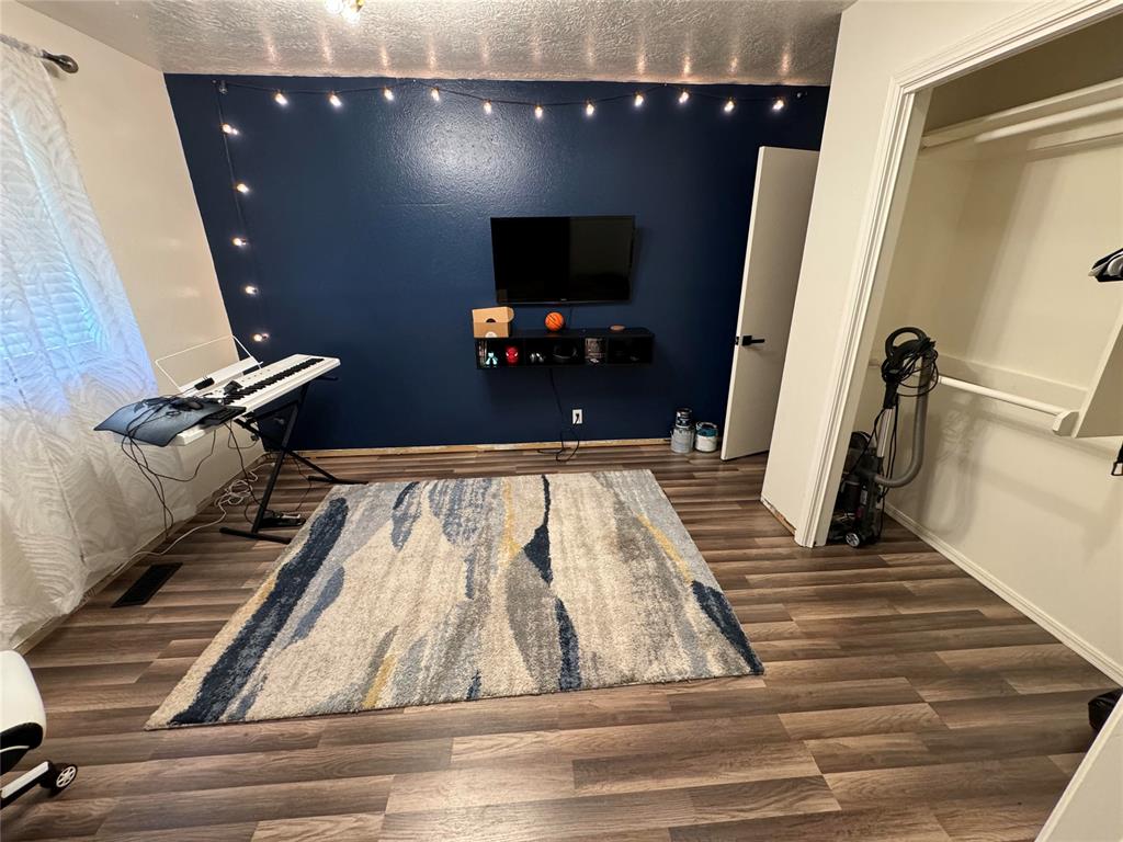 1244772 Property Photo 8