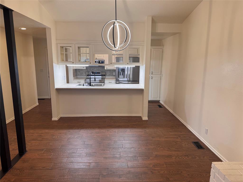 2120 Bois De Arc Circle Property Photo 5