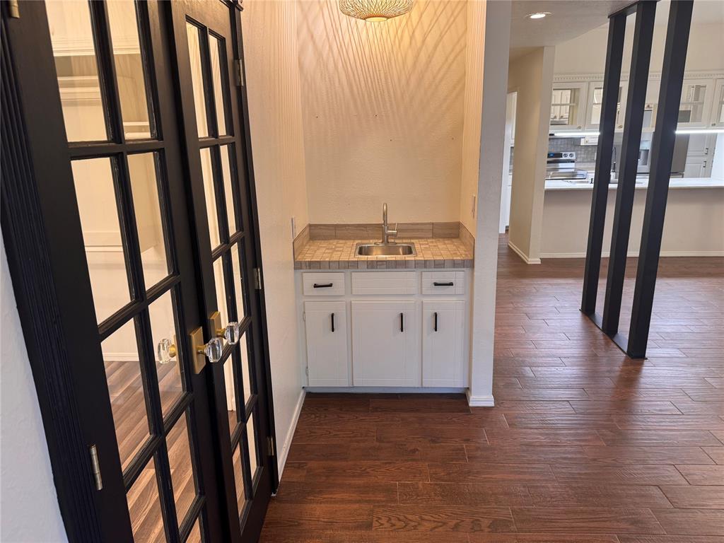 2120 Bois De Arc Circle Property Photo 12