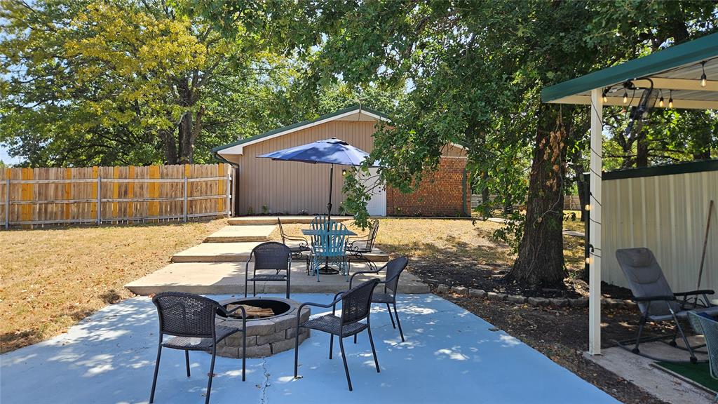 3789 Old Highway 70 Property Photo 2