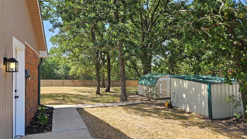 3789 Old Highway 70 Property Photo 3