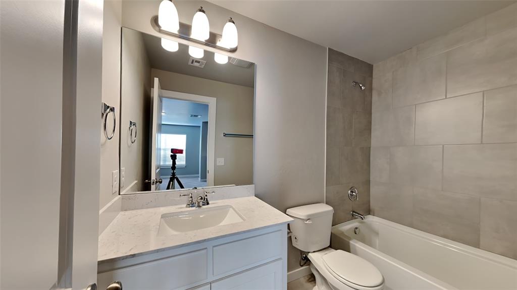 17441 Lantana Loop Property Photo 24