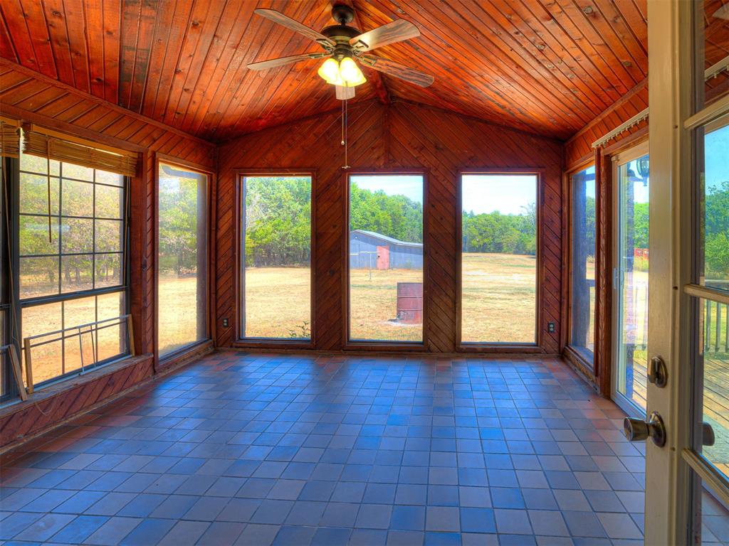 245 E Riddle Road Property Photo 29