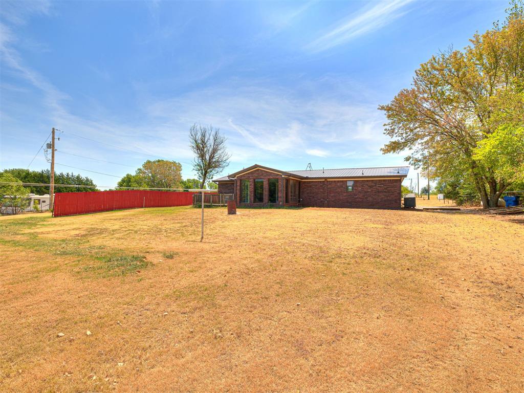 245 E Riddle Road Property Photo 35