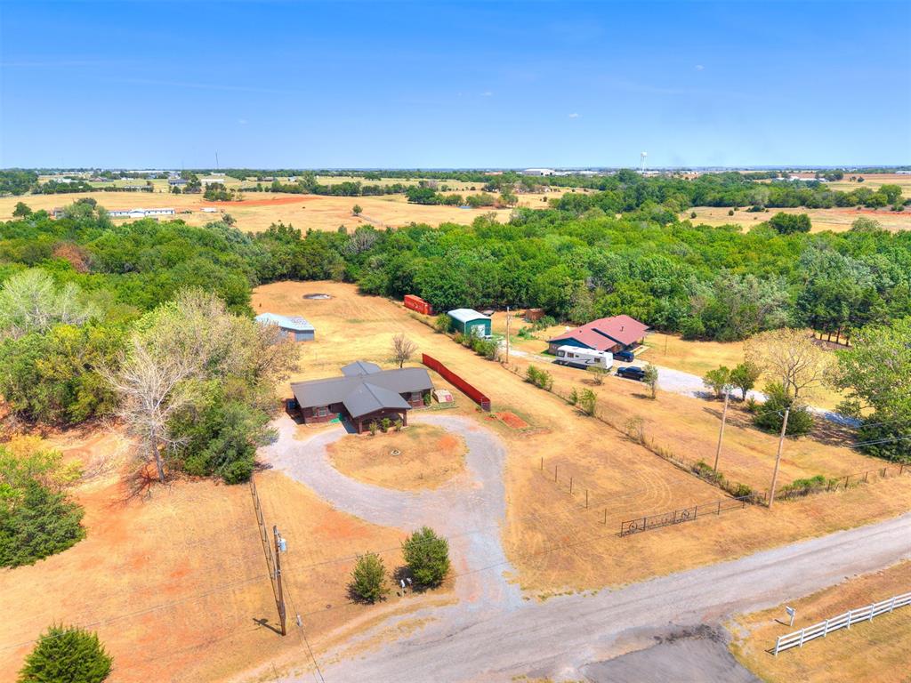 245 E Riddle Road Property Photo 36