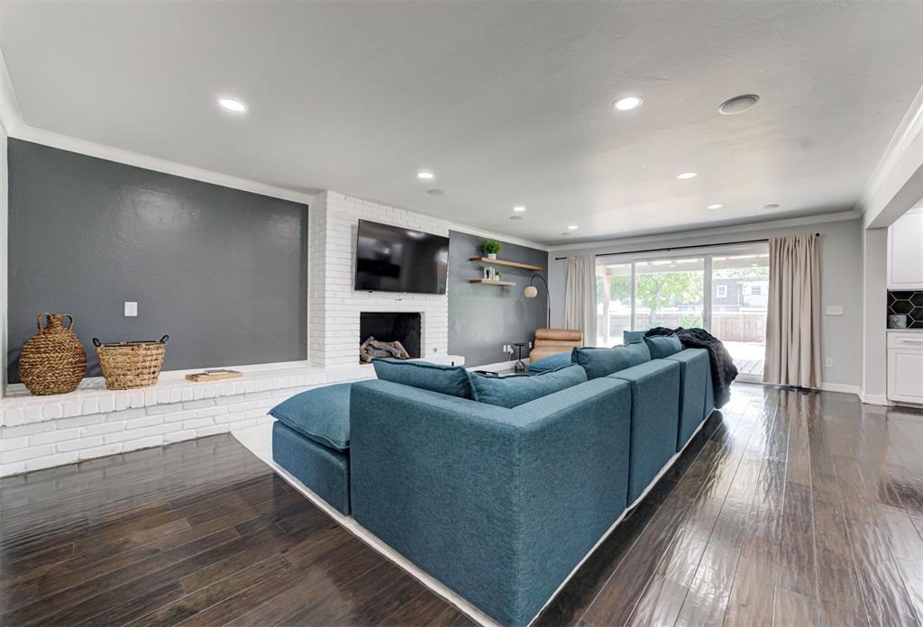 11404 Leaning Elm Road Property Photo 11