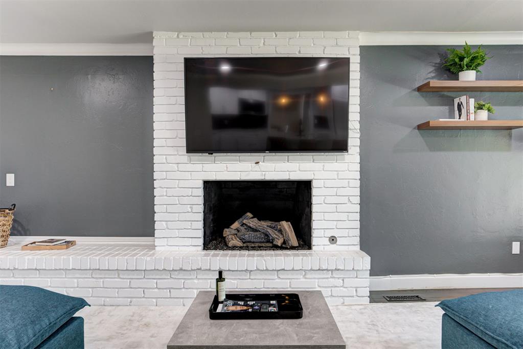 11404 Leaning Elm Road Property Photo 14