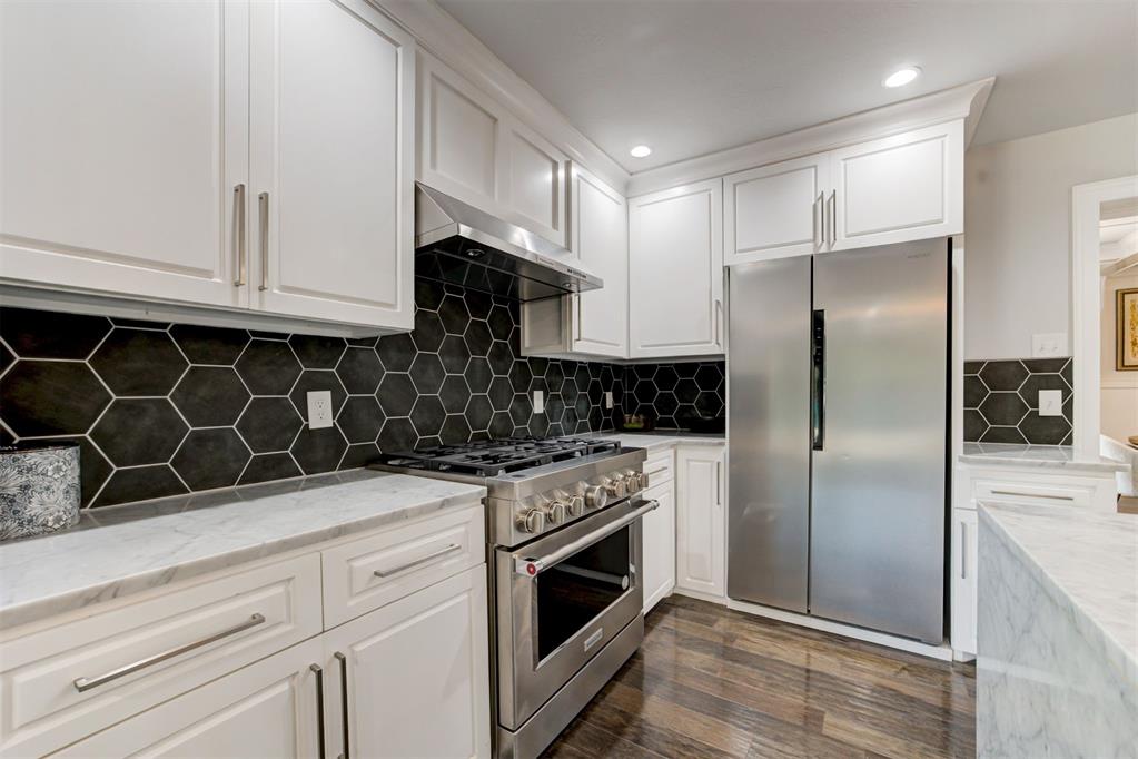 11404 Leaning Elm Road Property Photo 17