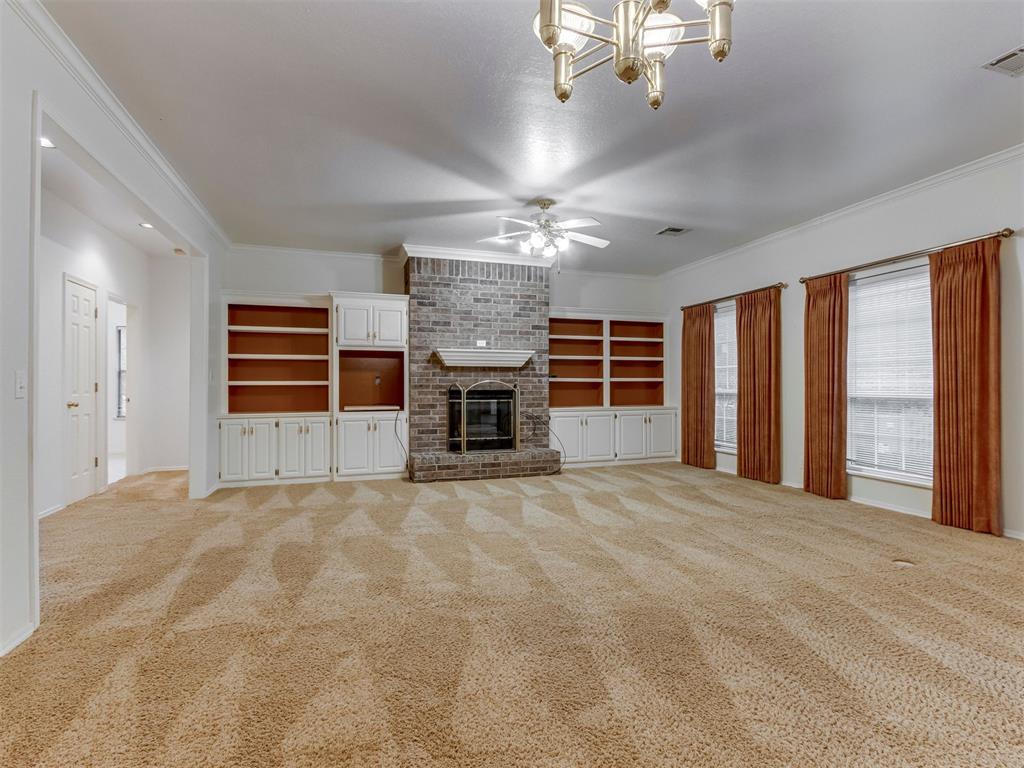 1912 Nw 159th Place Property Photo 8