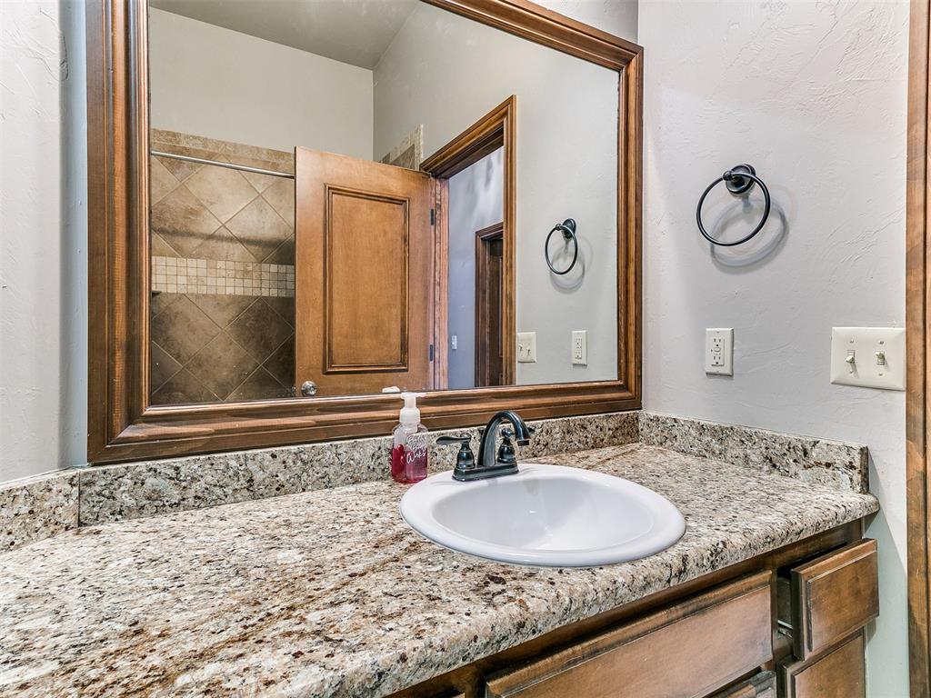 18228 Bridlington Drive Property Photo 14