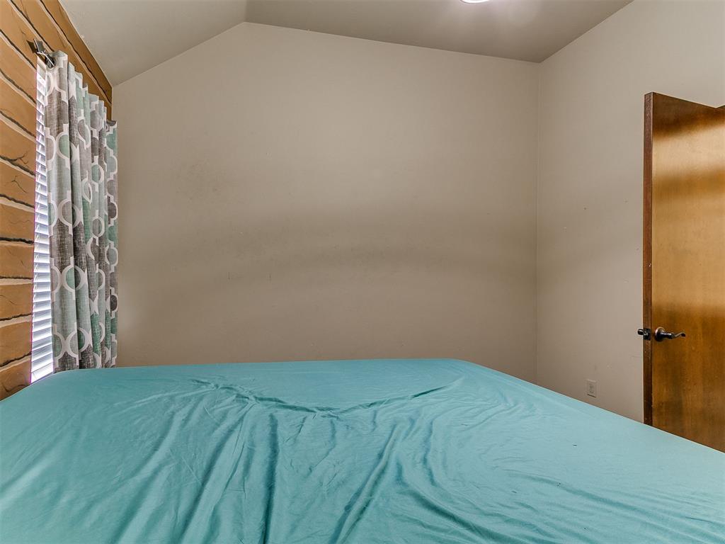 18228 Bridlington Drive Property Photo 20