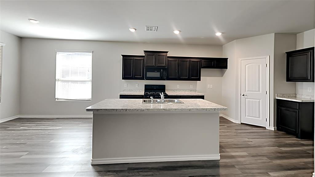 12541 Babbling Brook Drive Property Photo 4