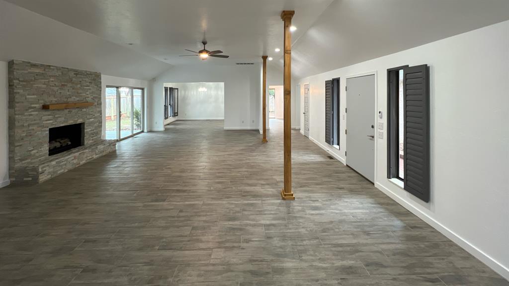 12510 Maple Ridge Road Property Photo 8