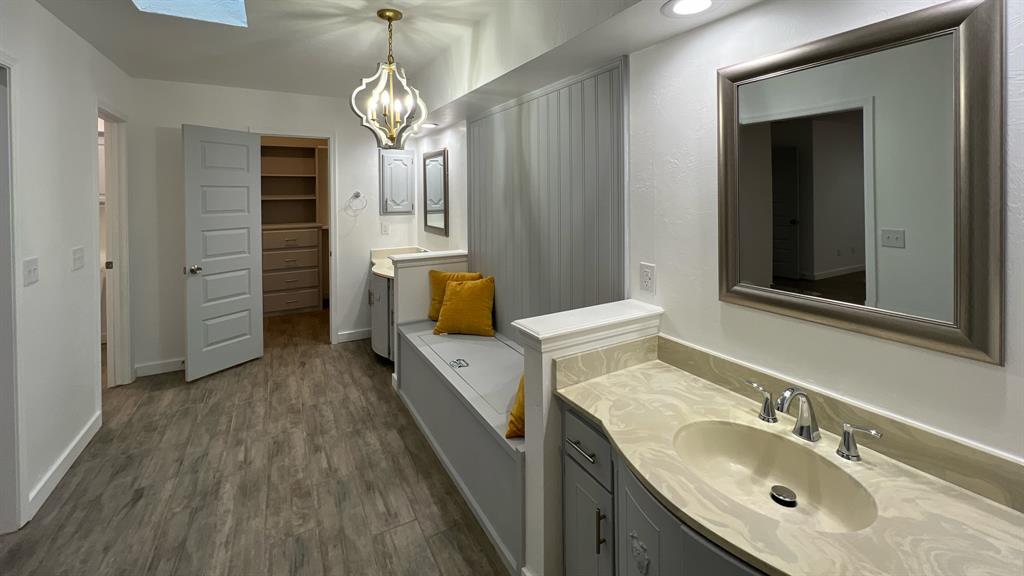 12510 Maple Ridge Road Property Photo 23