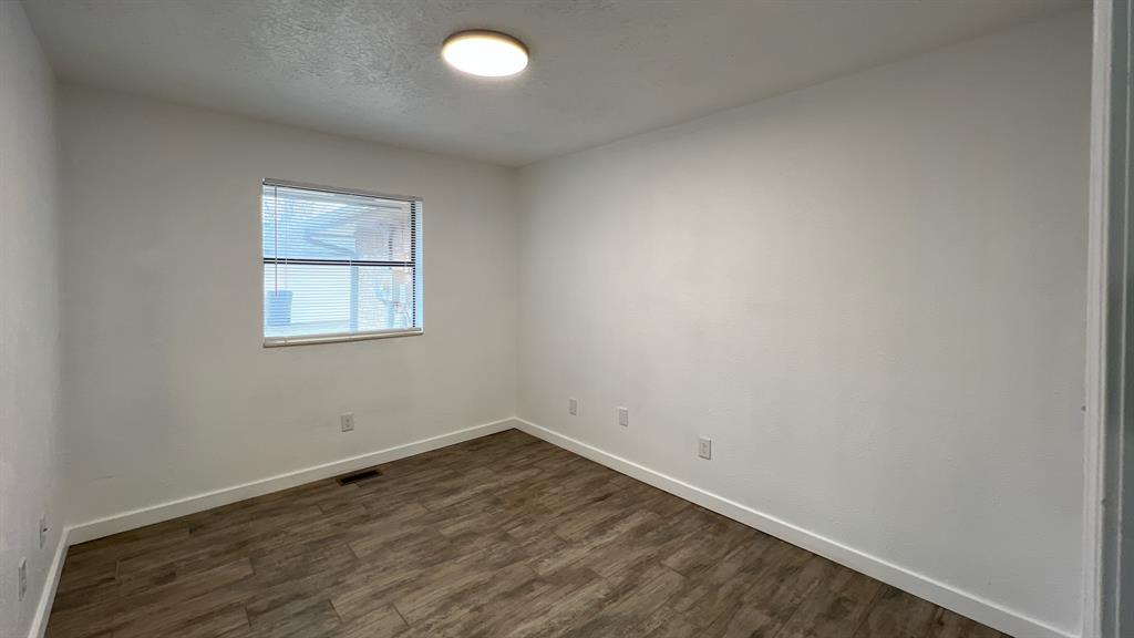 12510 Maple Ridge Road Property Photo 28