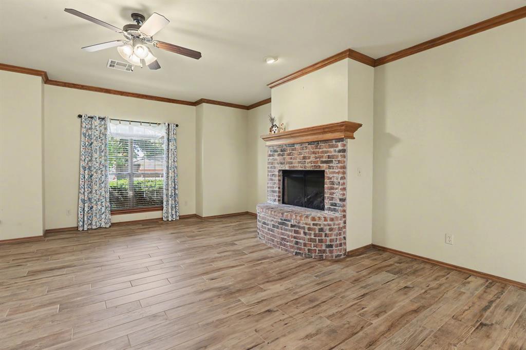 4201 Nw 54th Street Property Photo 9