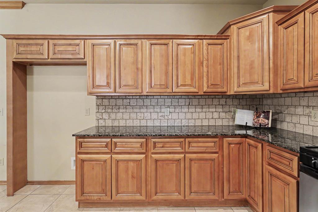 4201 Nw 54th Street Property Photo 13
