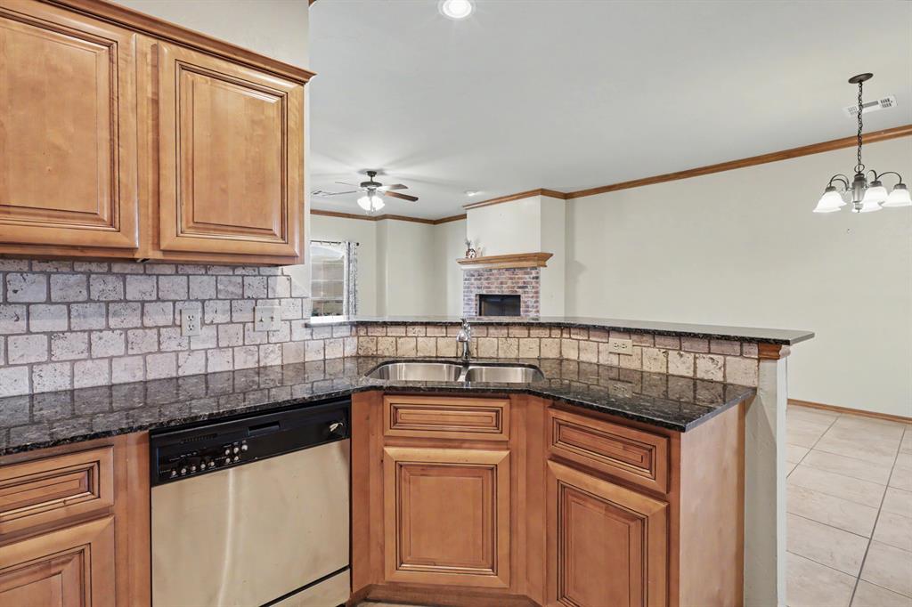 4201 Nw 54th Street Property Photo 14
