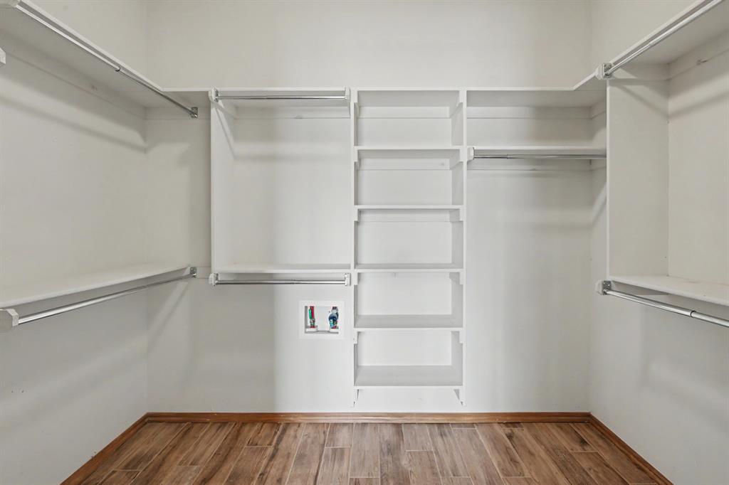 4201 Nw 54th Street Property Photo 22