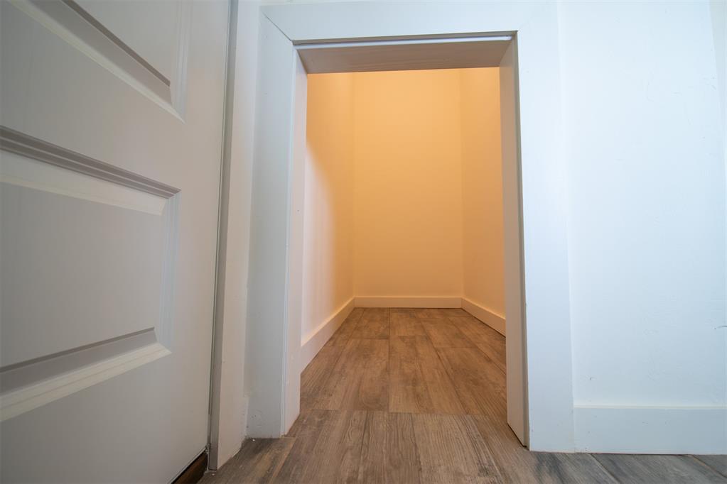 17584 Salma Road Property Photo 25