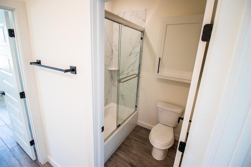 17584 Salma Road Property Photo 11