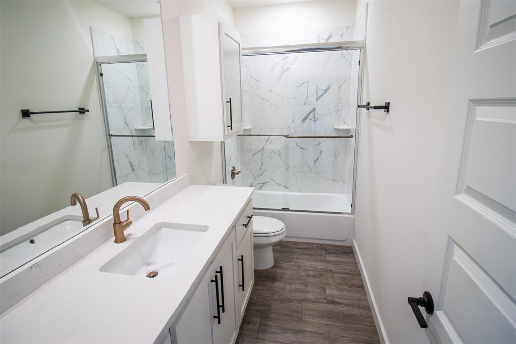 17584 Salma Road Property Photo 13