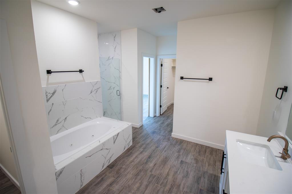 17584 Salma Road Property Photo 23