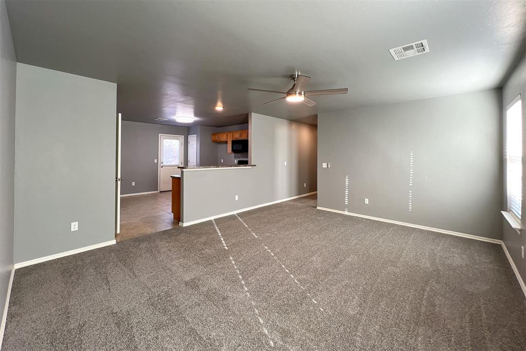 7802 Bennie Terrace Property Photo 4