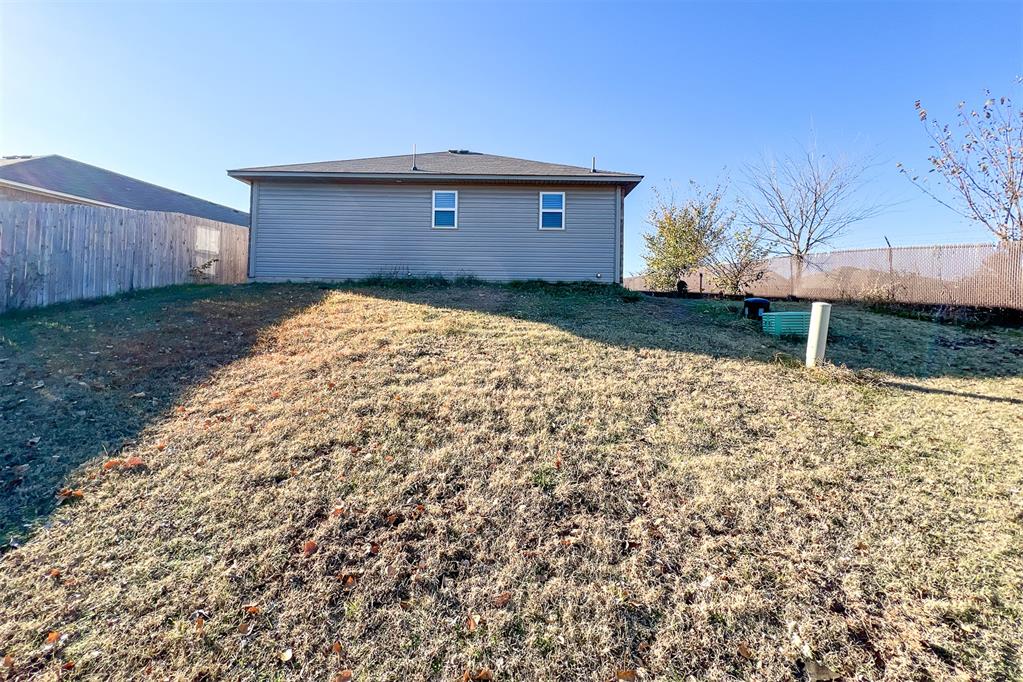 7802 Bennie Terrace Property Photo 24