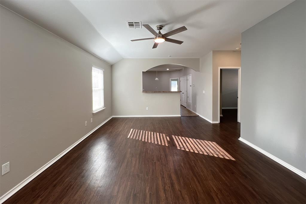 7719 Bennie Terrace Property Photo 3