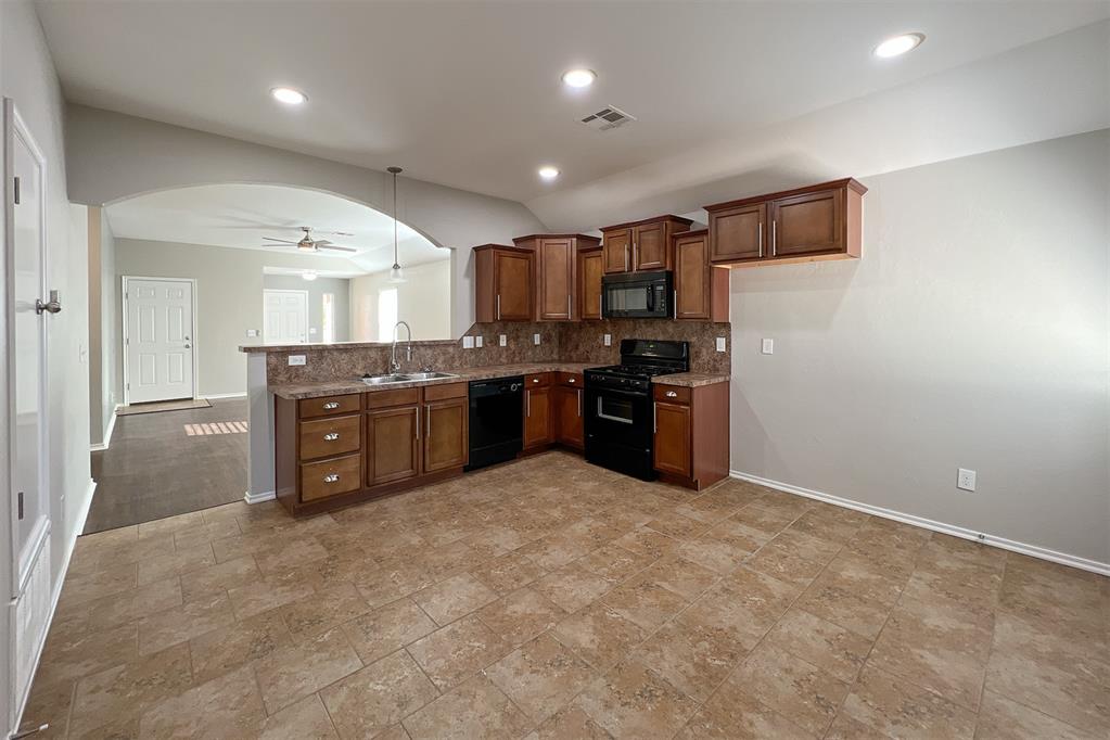 7719 Bennie Terrace Property Photo 4