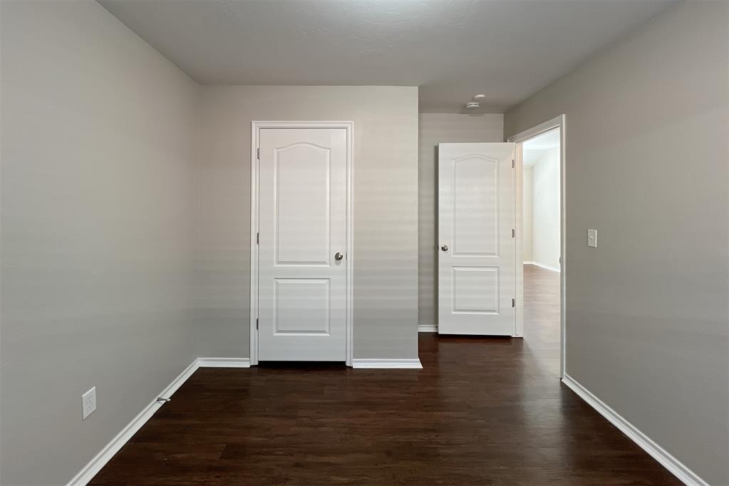 7719 Bennie Terrace Property Photo 12