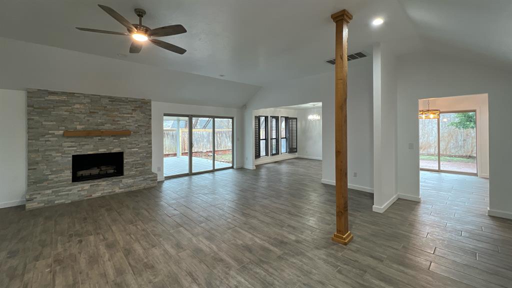 12510 Maple Ridge Road Property Photo 7